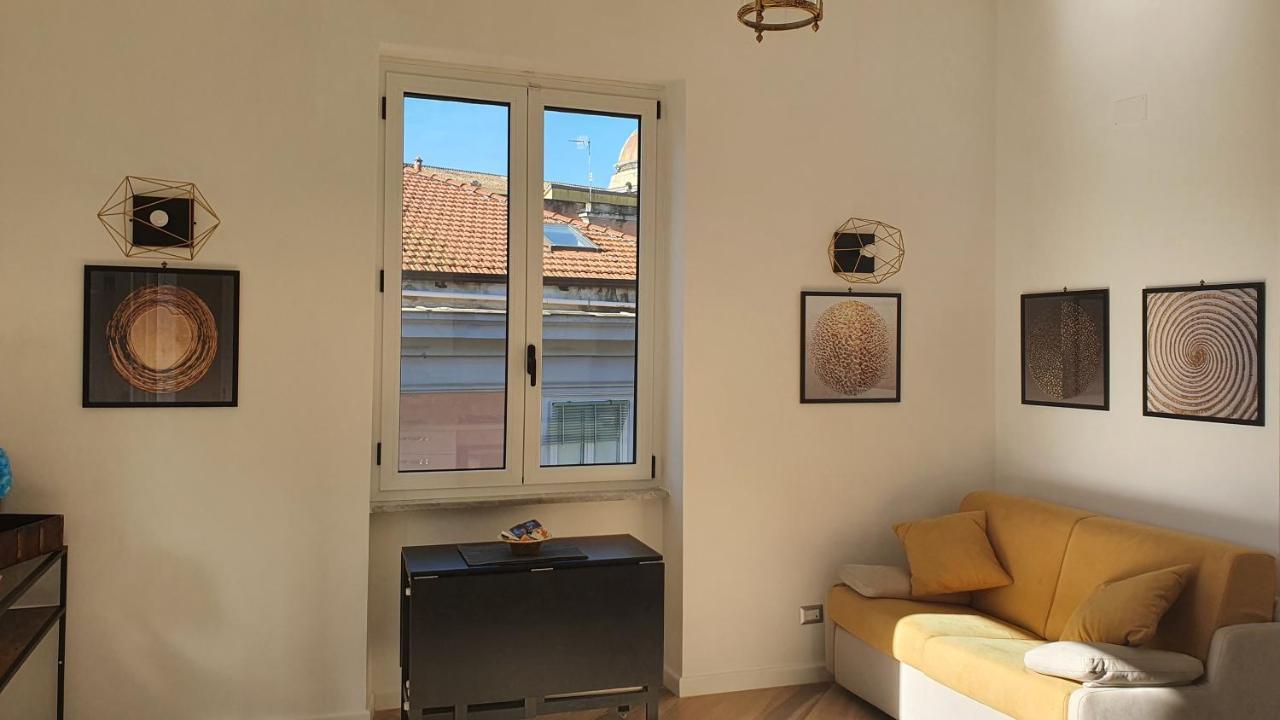 Gli Appartamenti Del Duca Di Miroballo Naples Exterior photo